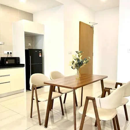 Walk To Legoland, D'Pristine Medini Apartment Nusajaya  Exterior photo